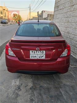 Nissan Versa
